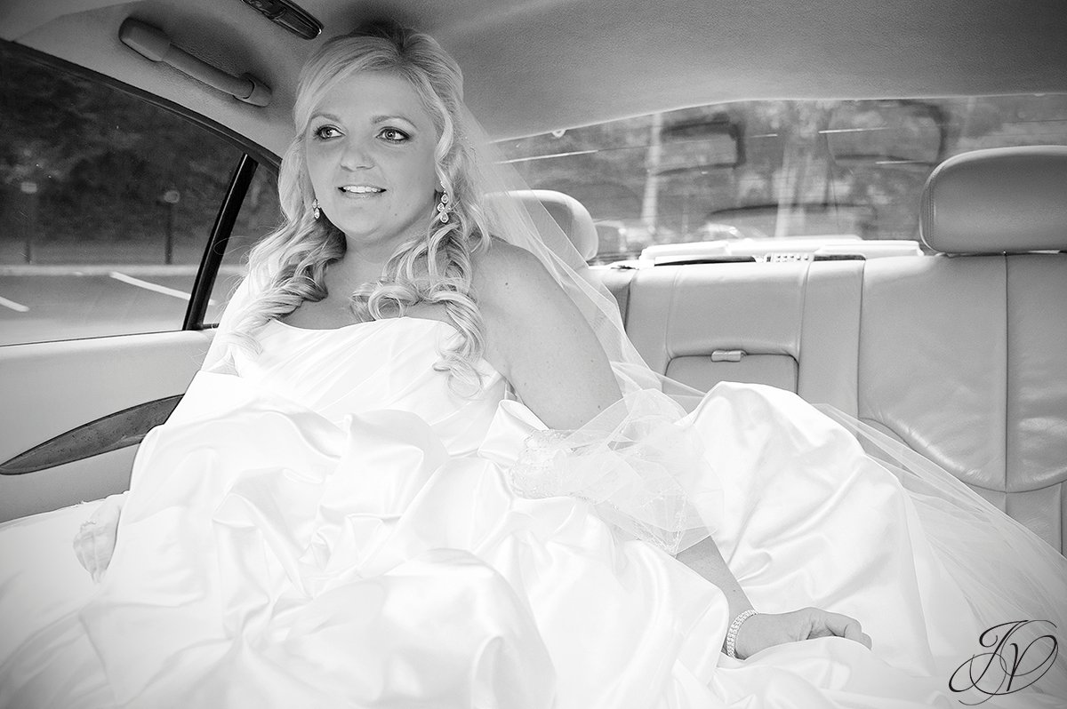 Inn at Erlowest wedding, Inn at Erlowest reception, Lake George Wedding Photographer