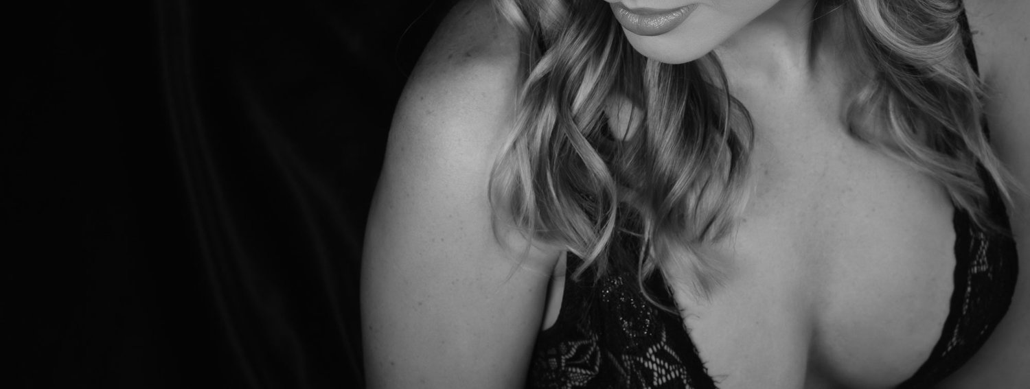 Mr. & Mrs. L's Couples Boudoir Session