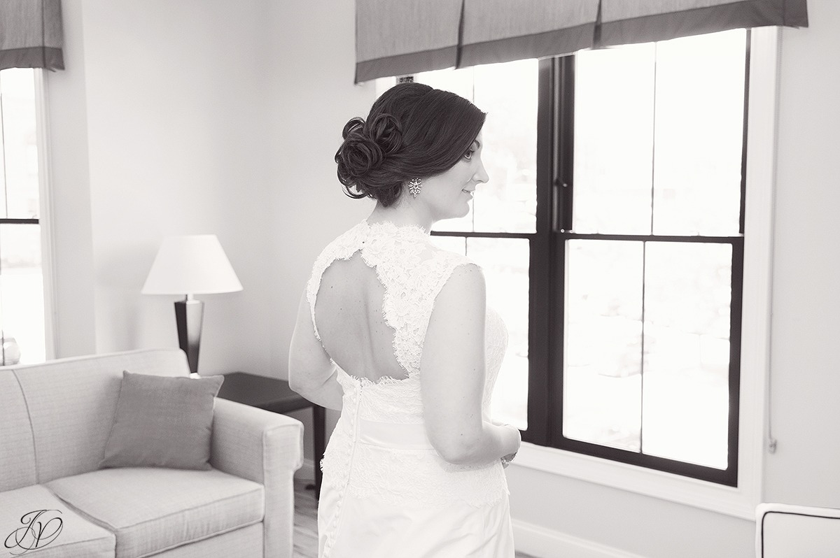black and white bridal portrait, jessica painter photography