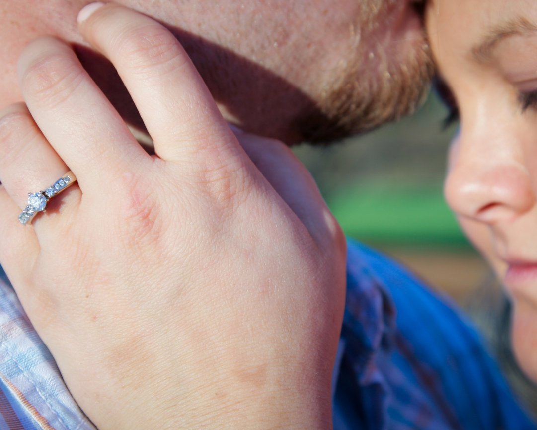 Cushing Park framingham MA -  Matthew and stephanie Engagement Photo Session 