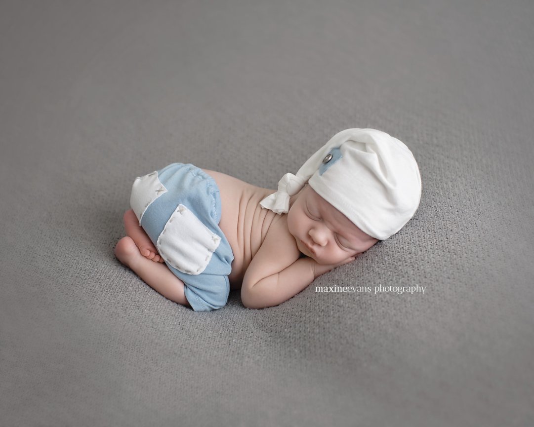 Baby Milestone Photography by Maxine Evans