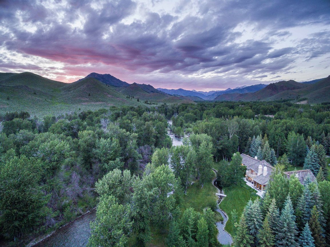 STOCK AERIAL  PHOTOGRAPHY