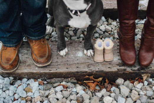 Los Angeles Maternity Photographer Jenny Puranen shares baby announcement photos