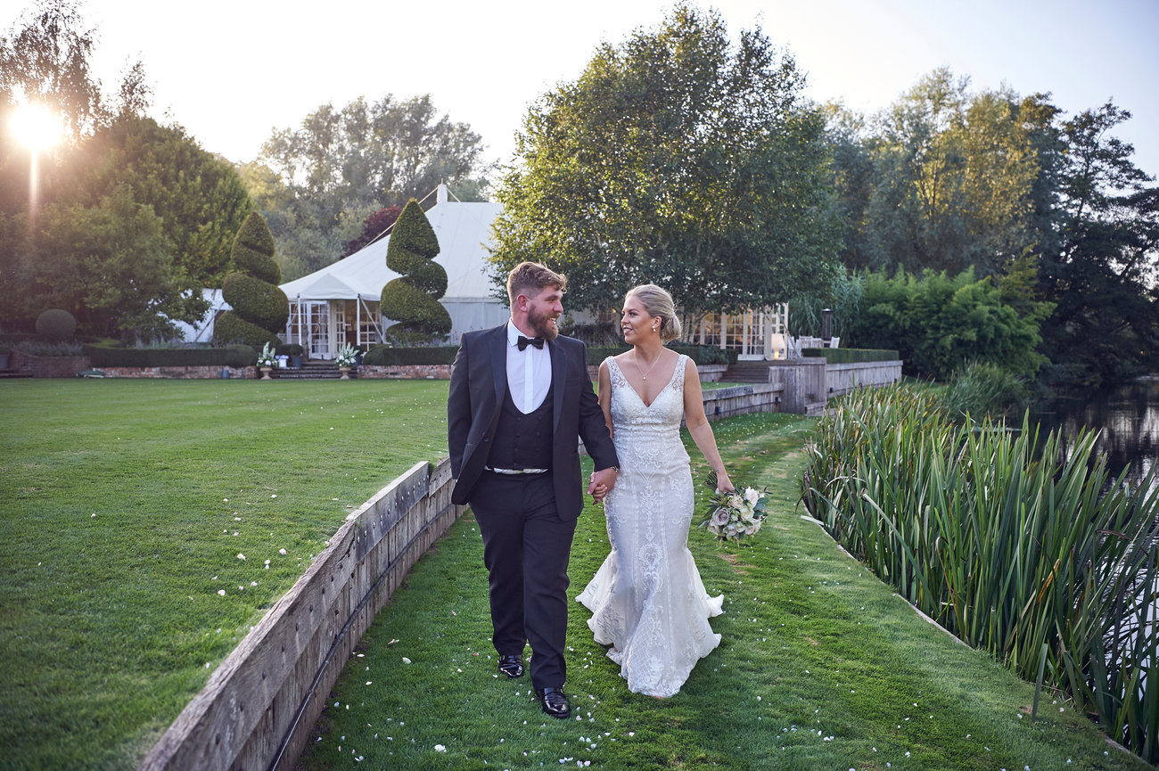 Gaynes Park Summer Wedding - Harriet & Ed