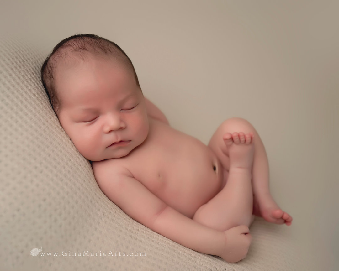 When Should You Schedule Your Maternity Photos on Long Island?