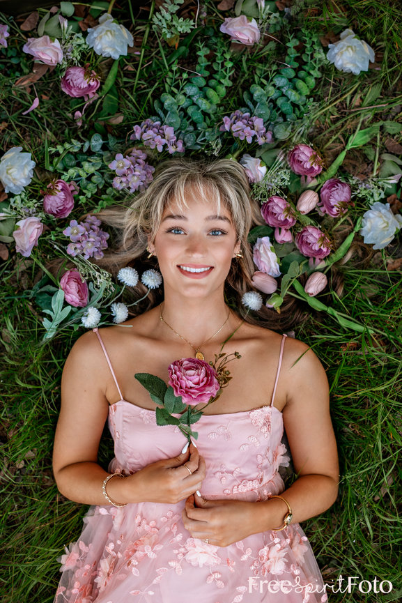 Easton-Conroe Senior Photographer