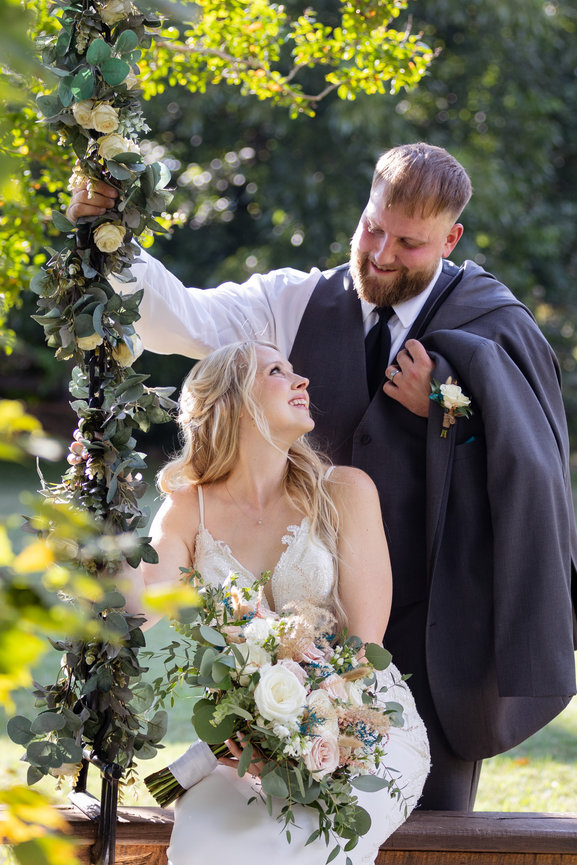 Jeremy and Kendra, Zimmerwald Estate Barn and Grainery