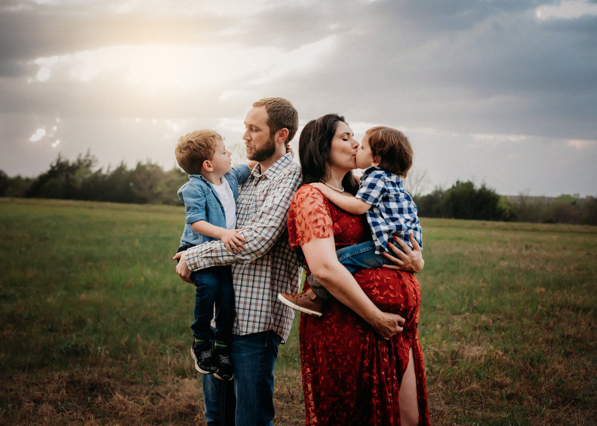 Alva Maternity Session