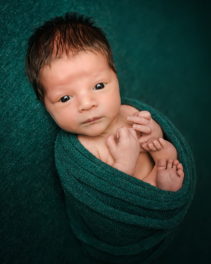 Elliott's Wrapped Newborn Session
