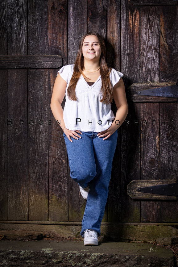 SENIOR PORTRAIT SESSION