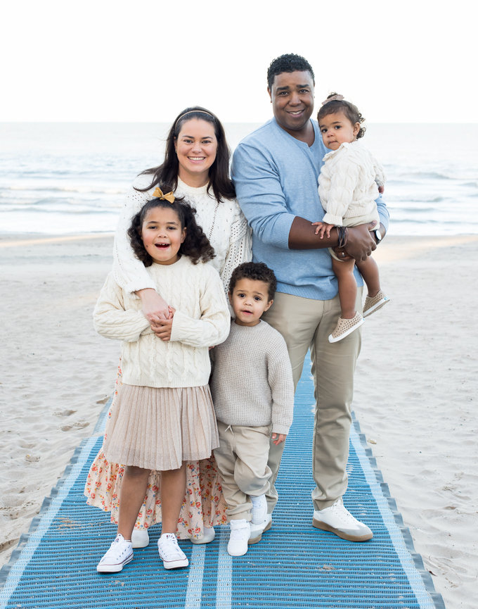family session at lighthouse beach