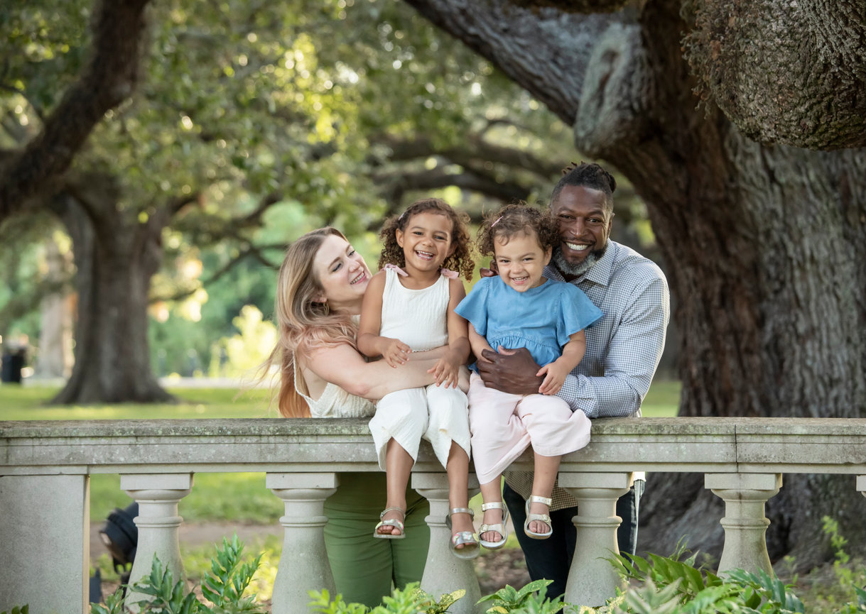Multi-Generation Family Portraits: a Not-to-Miss Experience!