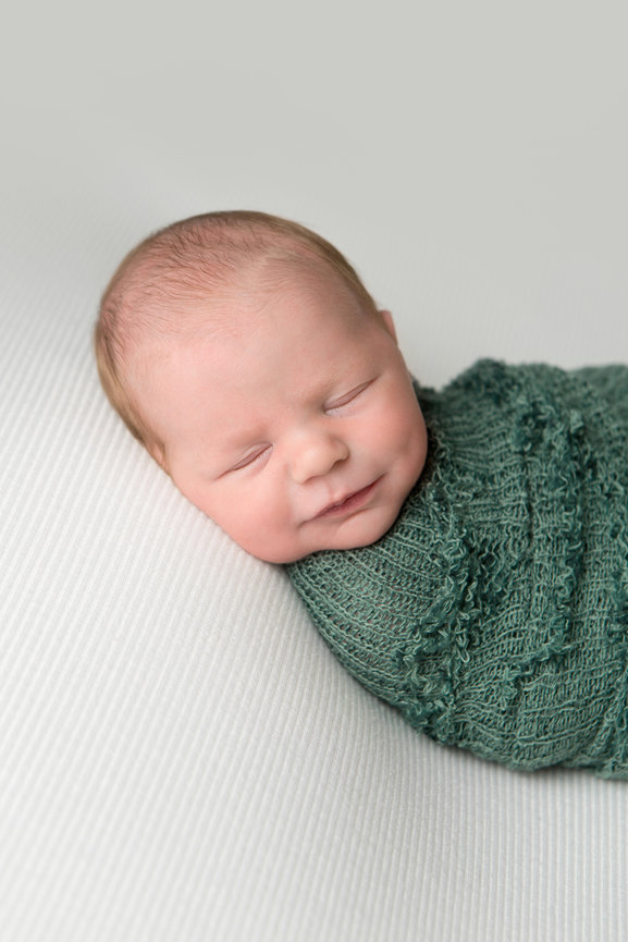 Hailee's Studio Maternity Session - Augusta, Wisconsin