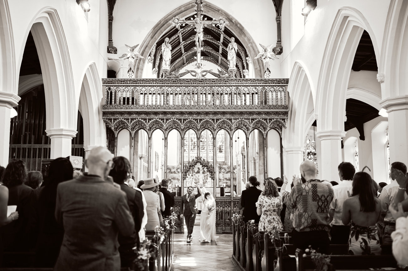 Gaynes Park Summer Wedding - Harriet & Ed
