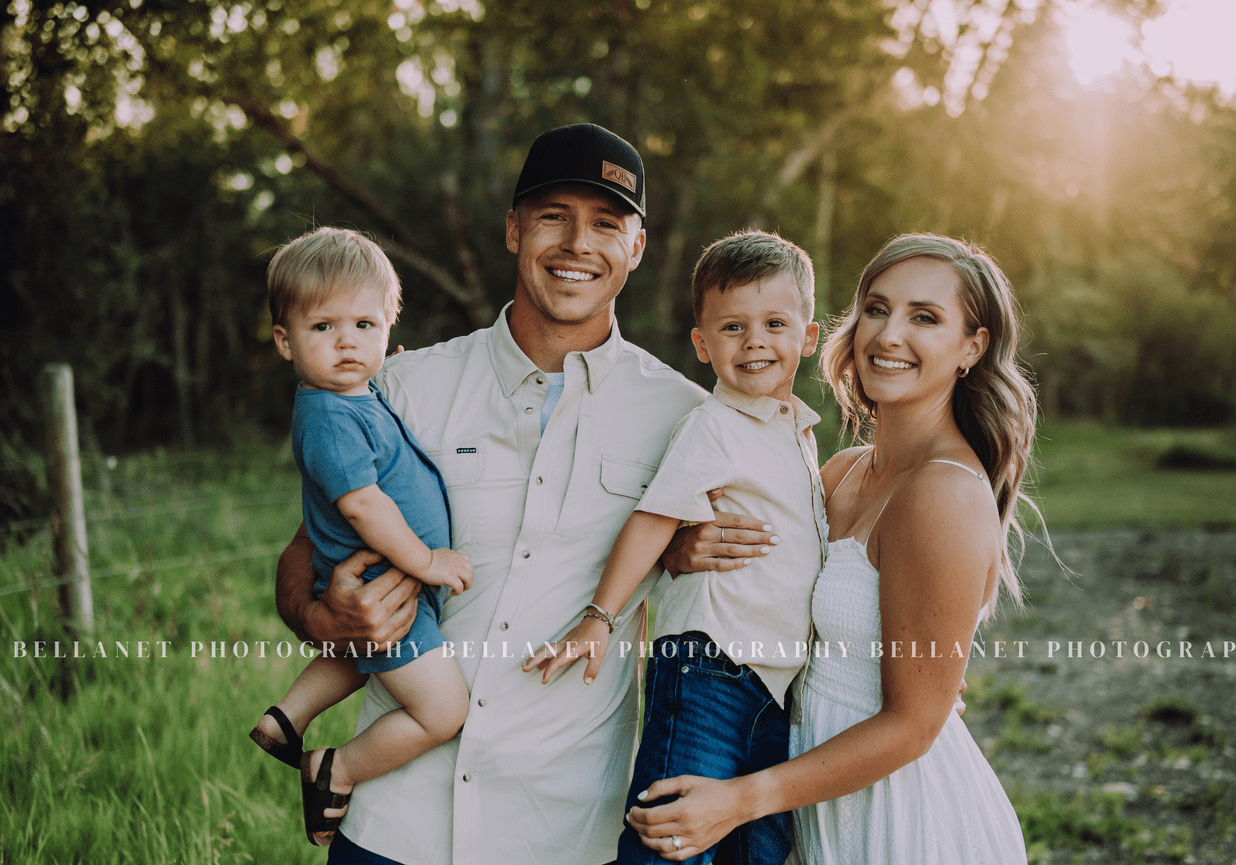 Nick and Eva Sweet Water Hollow Salmon Idaho Idaho Wedding
