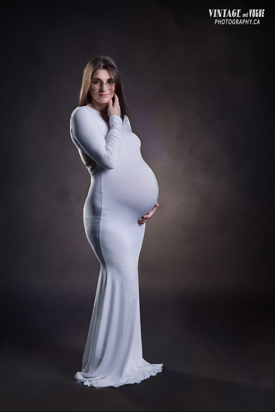 STUNNING WINNIPEG MATERNITY PHOTOGRAPHY
