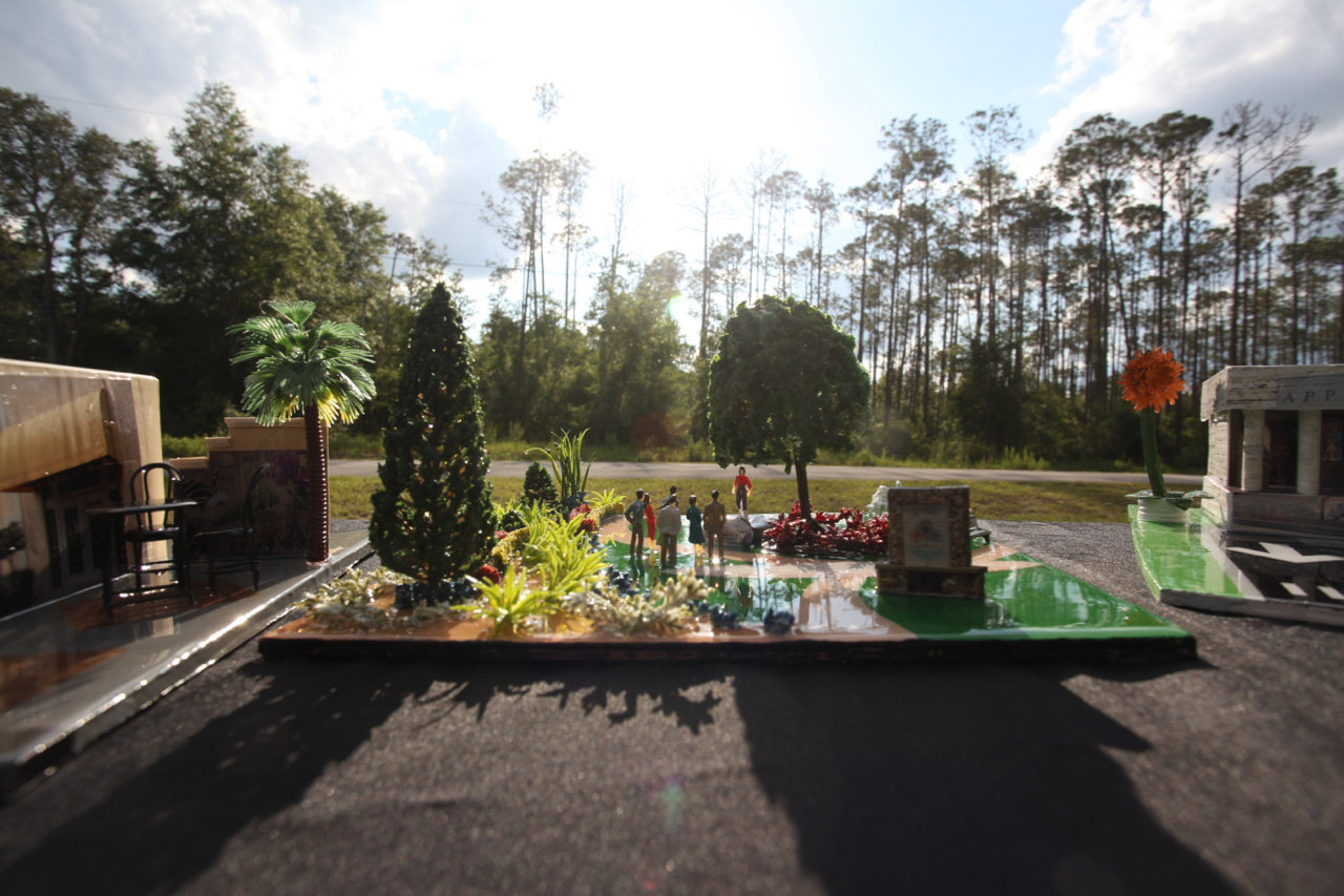 SMALL SPACES, BIG PLACES Artistic LunaSea