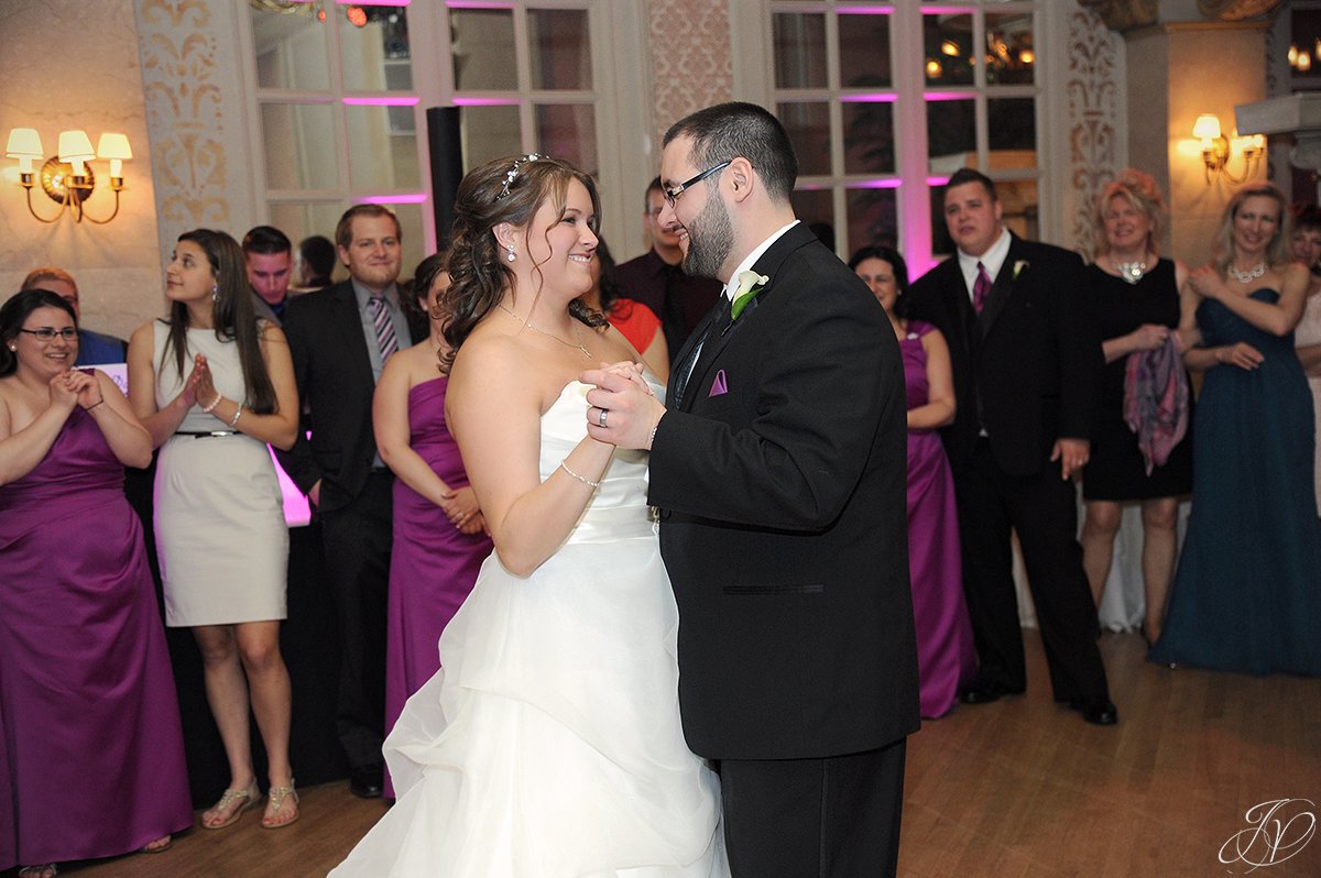 romantic bride and groom first dance