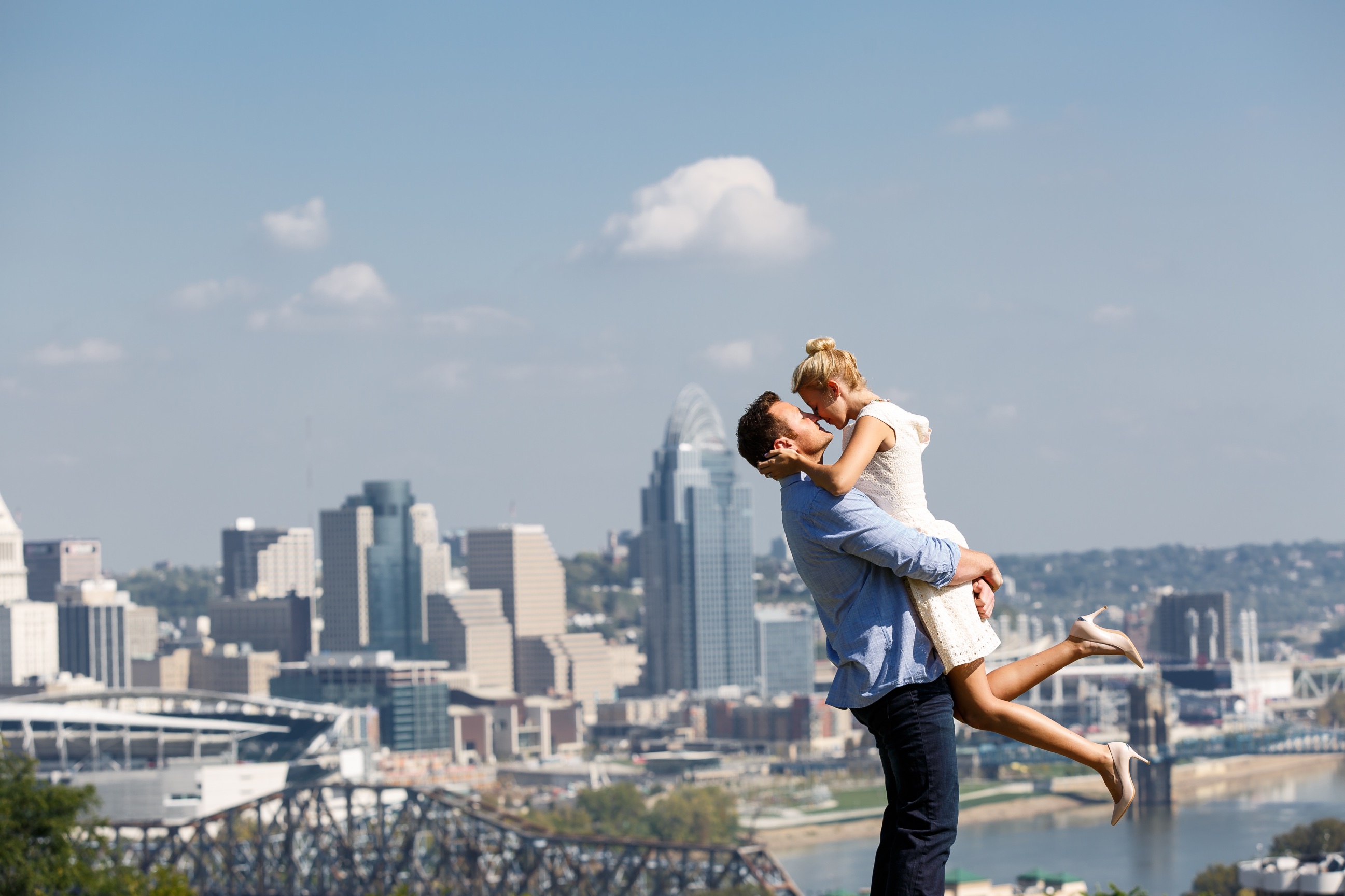 Laura Leppert Photography. Photography that is timeless, bright and joyful.