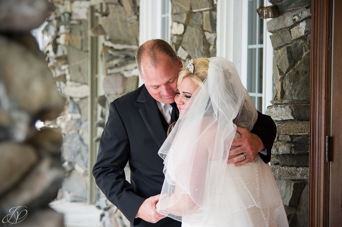 emotional first look between bride and her father