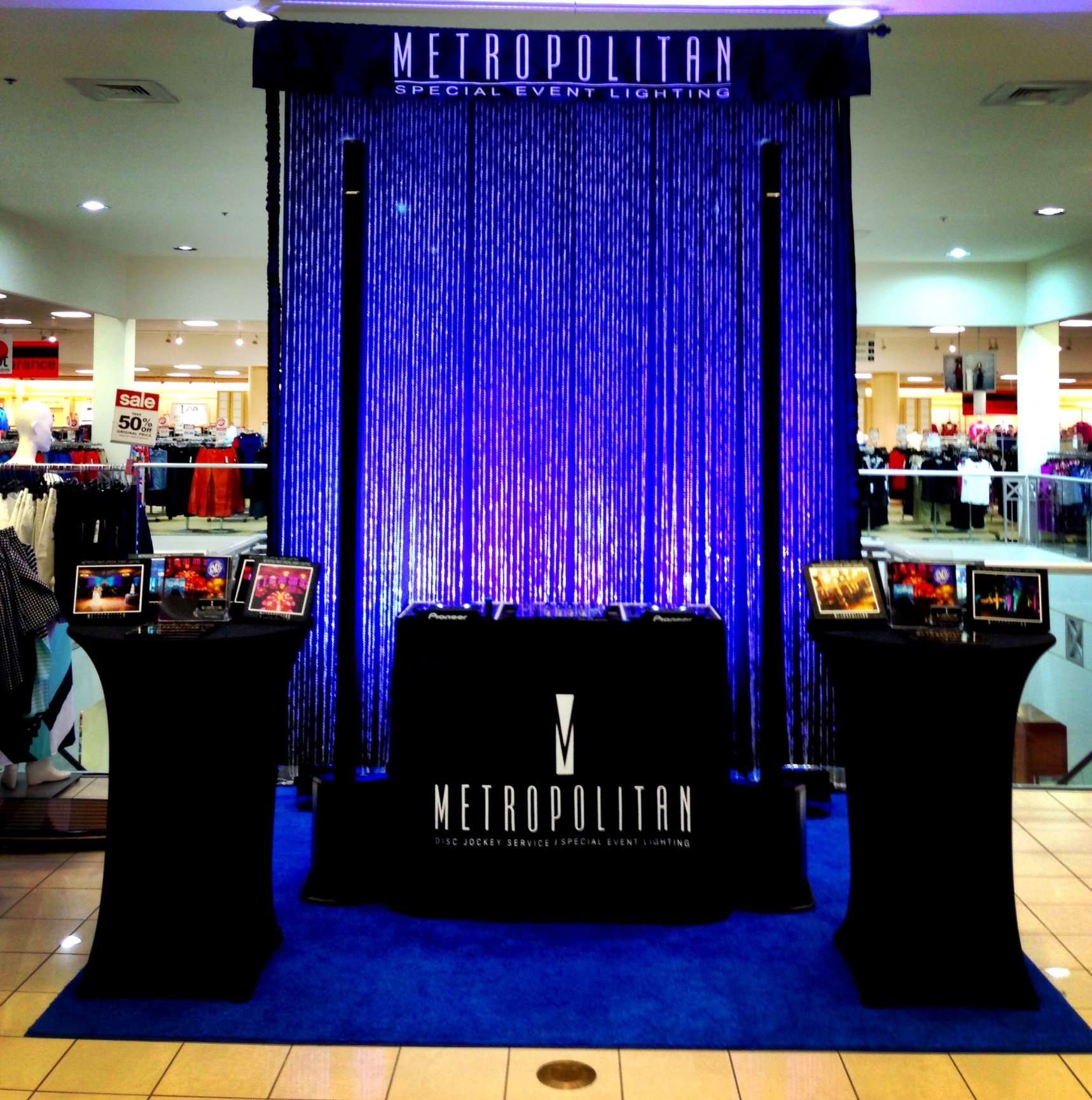 Belk Parkway Place Bridal Show featuring Metropolitan Disc Jockey