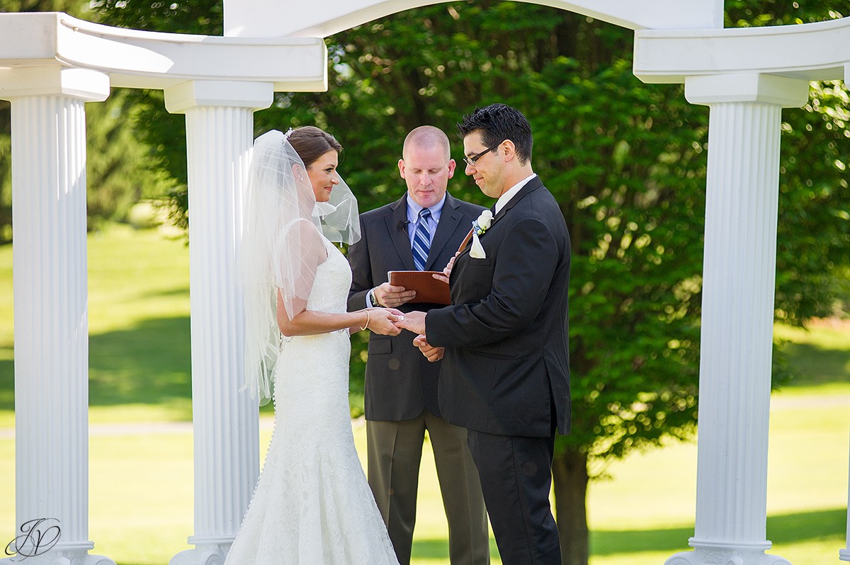 wedding ceremony at Shenandoah valley golf club