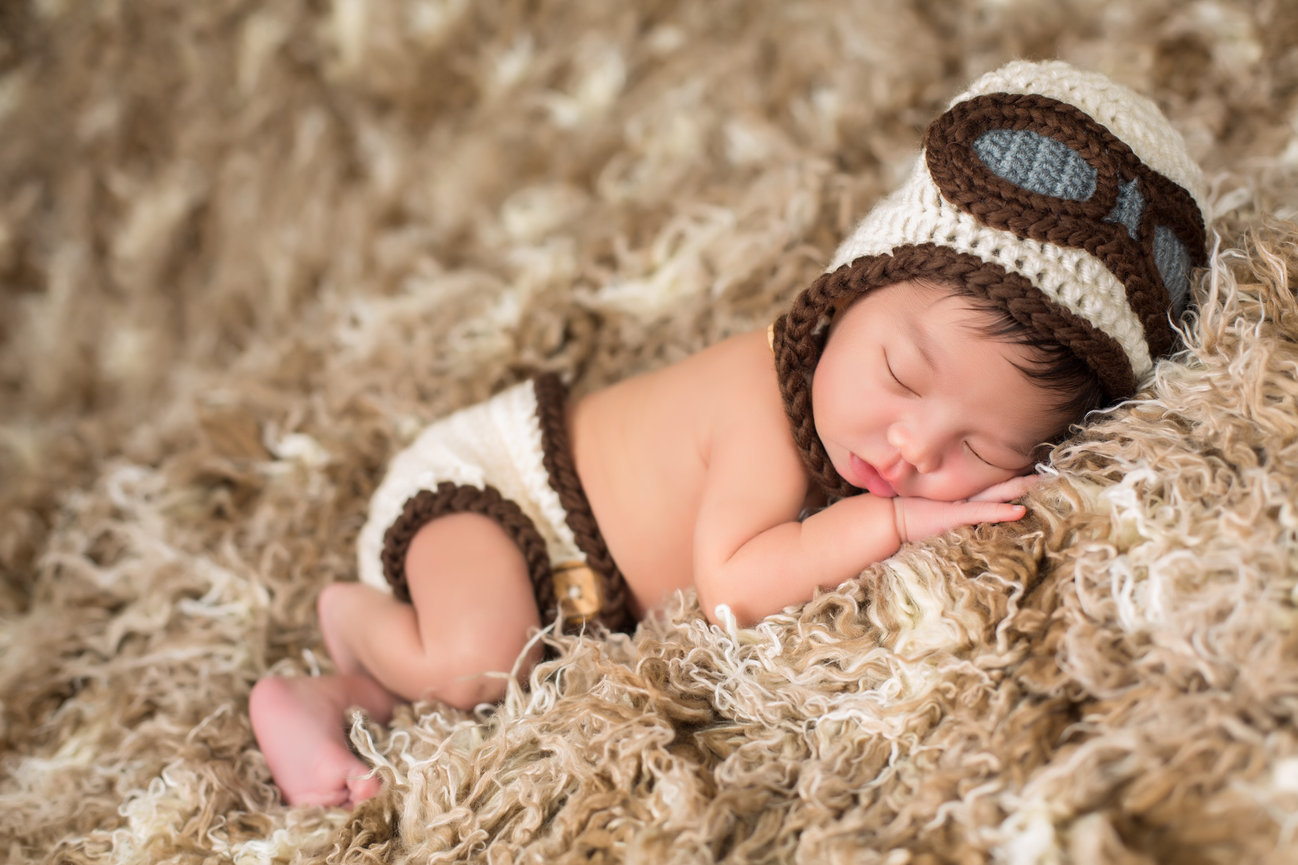 Family newborn pictures in Gaithersburg, MD