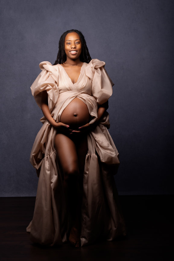 maternity photography orlando, maternity photographer in orlando, maternity portraits near me