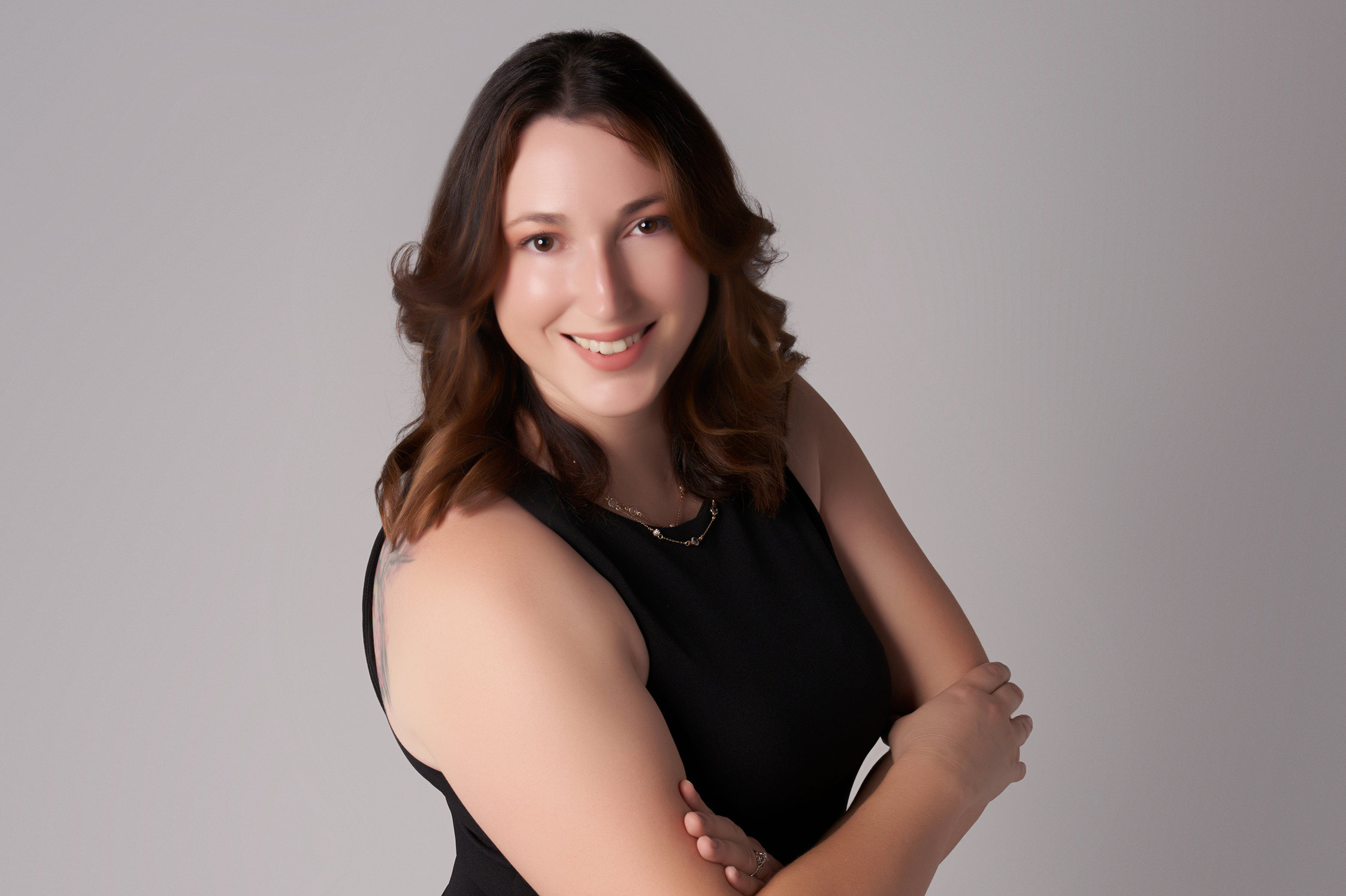 HEADSHOT VS BRANDING SHOOT WHAT'S THE DIFFERENCE? — SIMPLIFIED EDITION