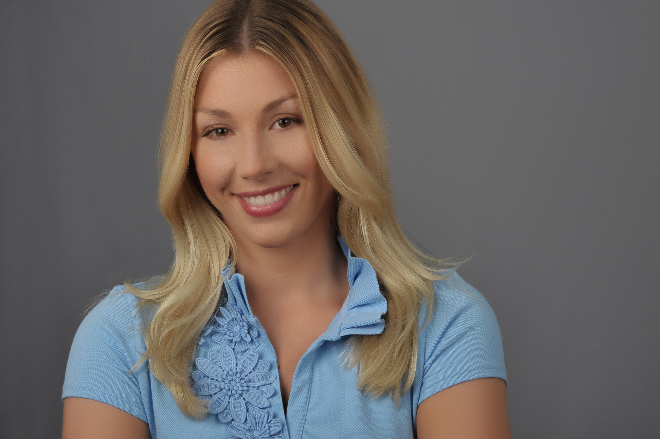 Basic Headshot Session (In Studio) - JWP Studio LLC