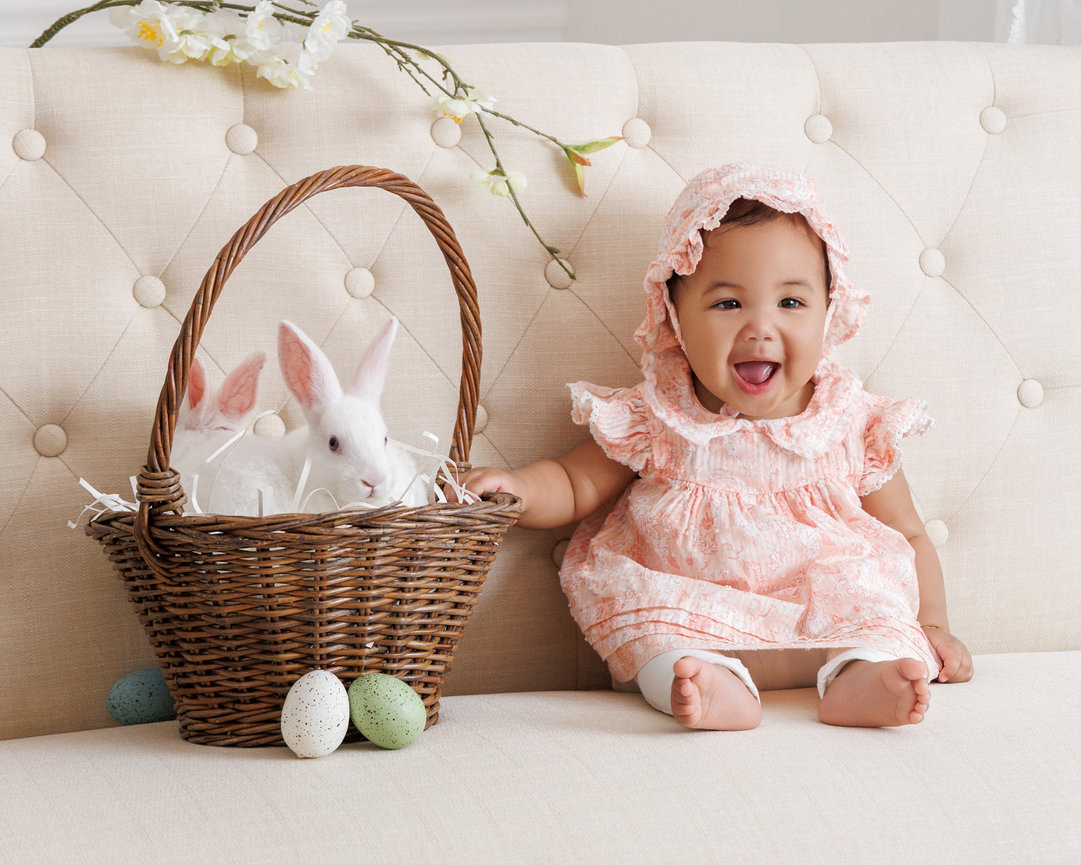 Timeless spring portrait of child with Easter Bunny in Clarksville Tennessee
