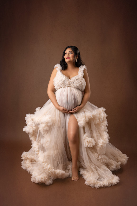 Connecticut maternity photography, CT maternity photoshoot, best Waterbury CT maternity photographer, professional maternity photos Waterbury, maternity photography packages Connecticut