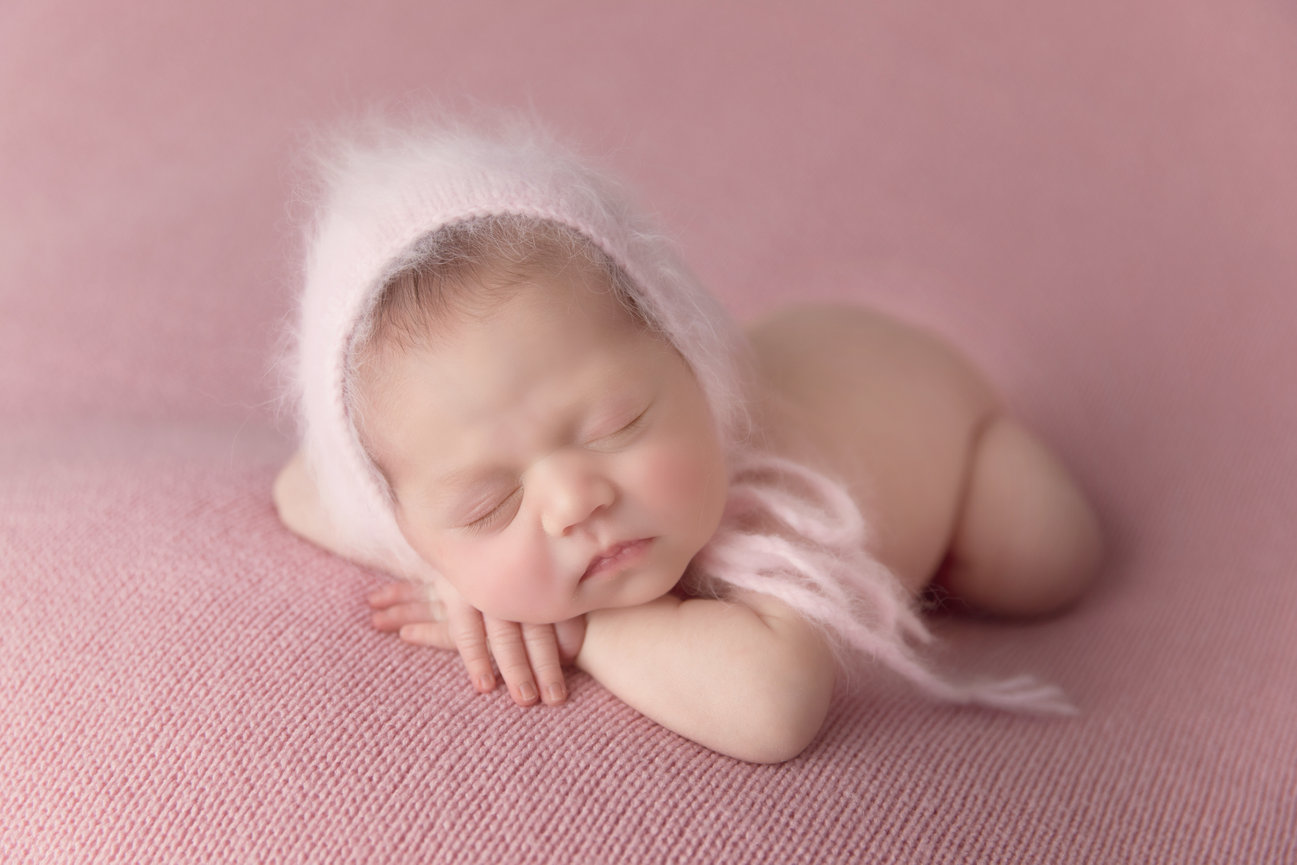 Teeny tiny baby girl, Los Angeles Newborn Photography - Los Angeles Newborn  Baby Photographer, Maxine Evans Photography