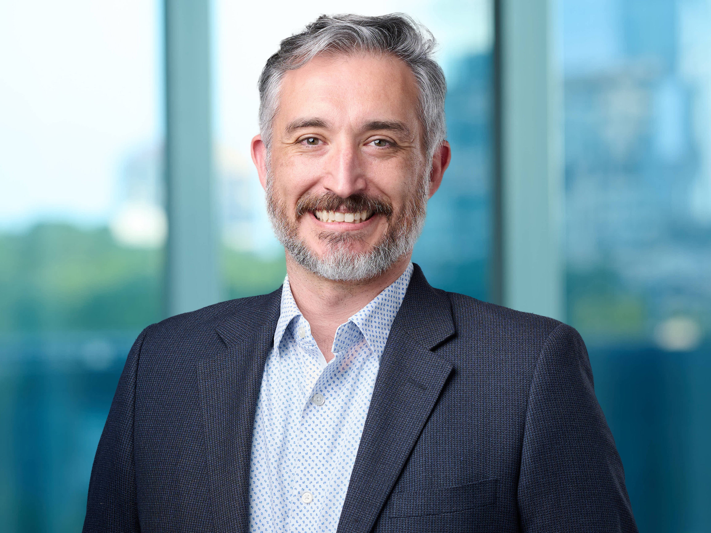 Scott Parent Atlanta GA Contact For Group Pricing | Headshot Scott