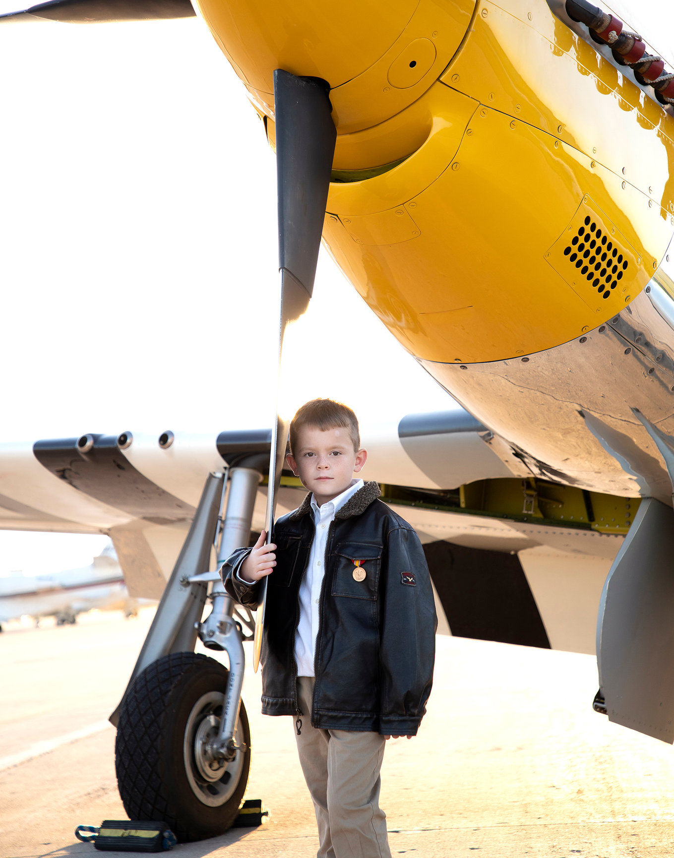 AVIATOR GALLERY Light Drawn Studios, Inc.