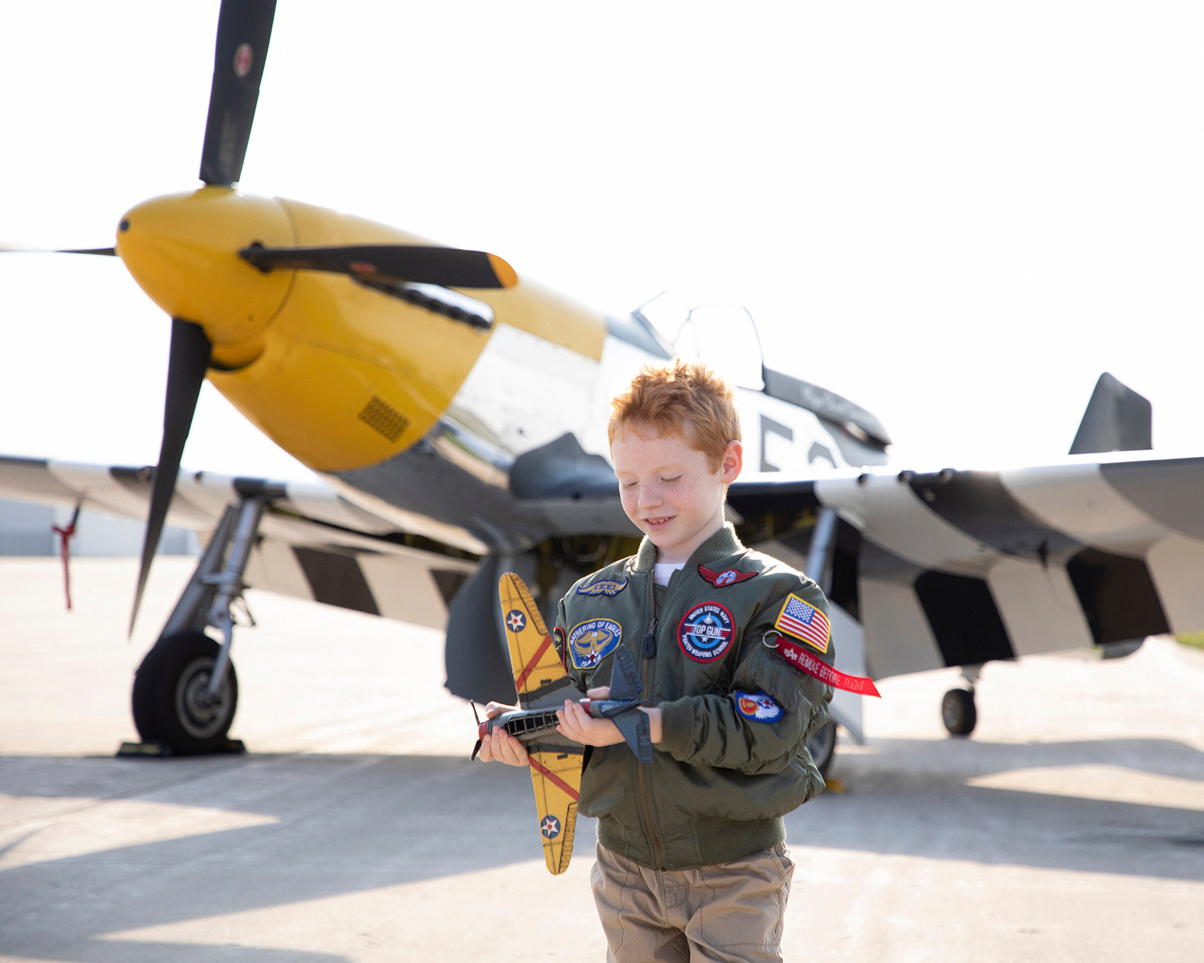 AVIATOR GALLERY Light Drawn Studios, Inc.