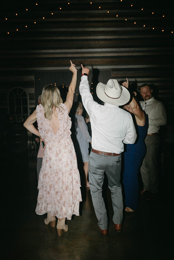 Western Chic Wedding Guest Attire Spring Drakewood Wedding: Guest Attire  Drakewoodfarm