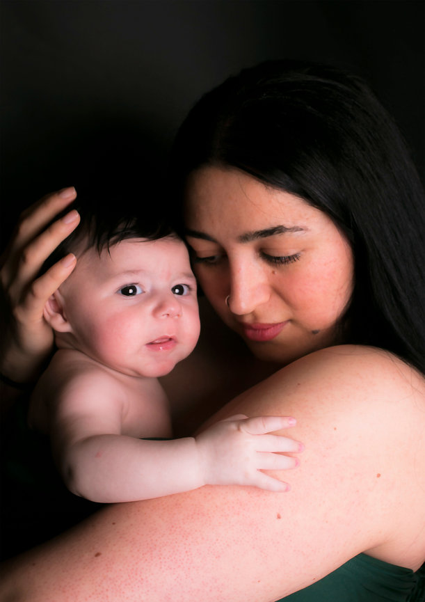 plymouth newborn photographer