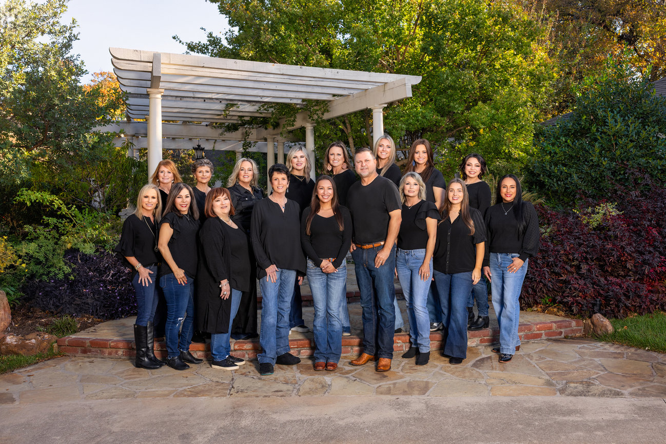 Group branding portraits of Weatherford Cosmetic Dentistry.